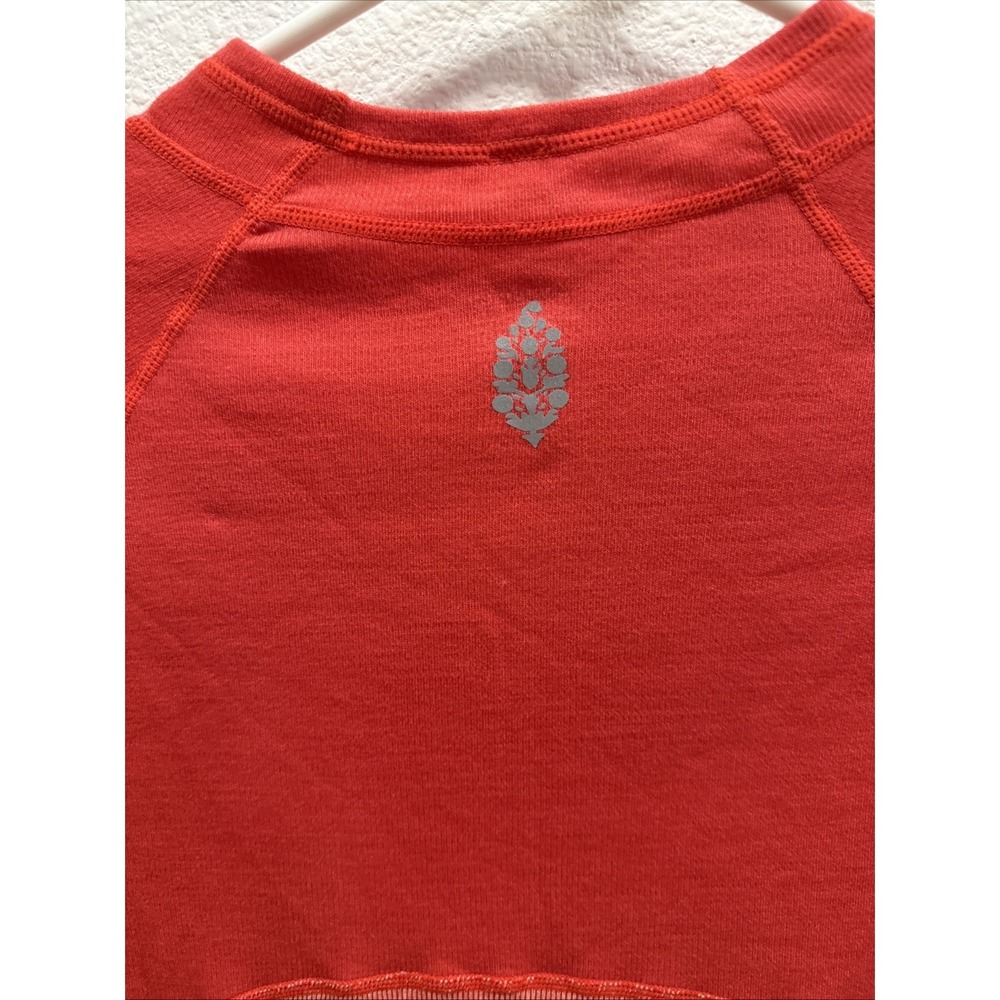 Free People Movement Moonlight Base Layer Winterberry Wool/Lyocell SIZE S - Picture 9 of 14